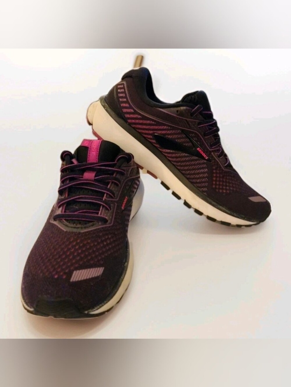 Brooks Women's Black/Purple Running Shoes